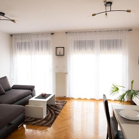 Apartman Martes Славонски-Брод Экстерьер фото