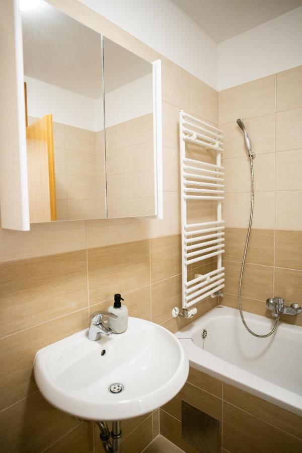 Apartman Martes Славонски-Брод Экстерьер фото